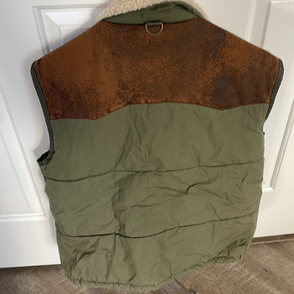 Mango Vest - Picture 2 of 2